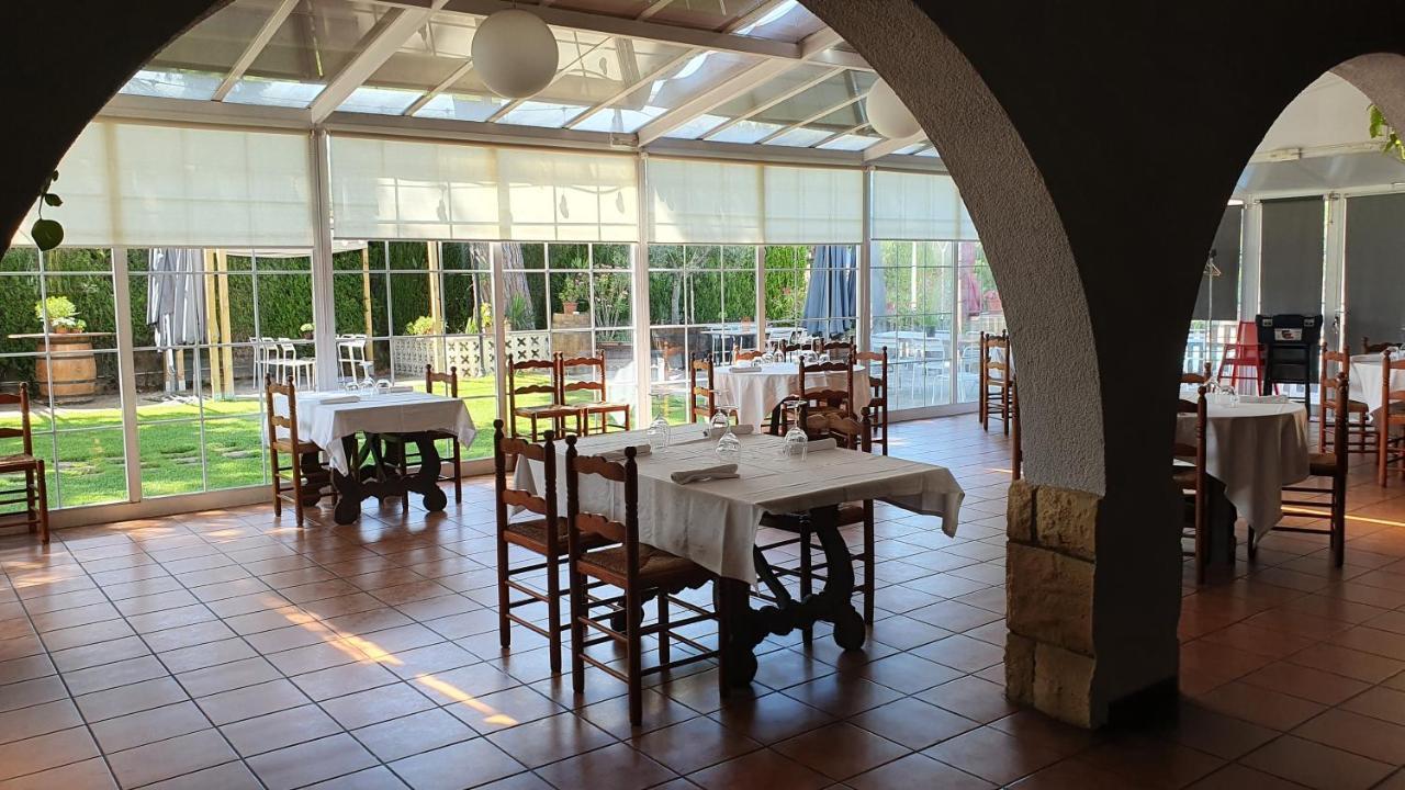 Hotel Restaurant El Bosc Banyeres del Penedes Zewnętrze zdjęcie