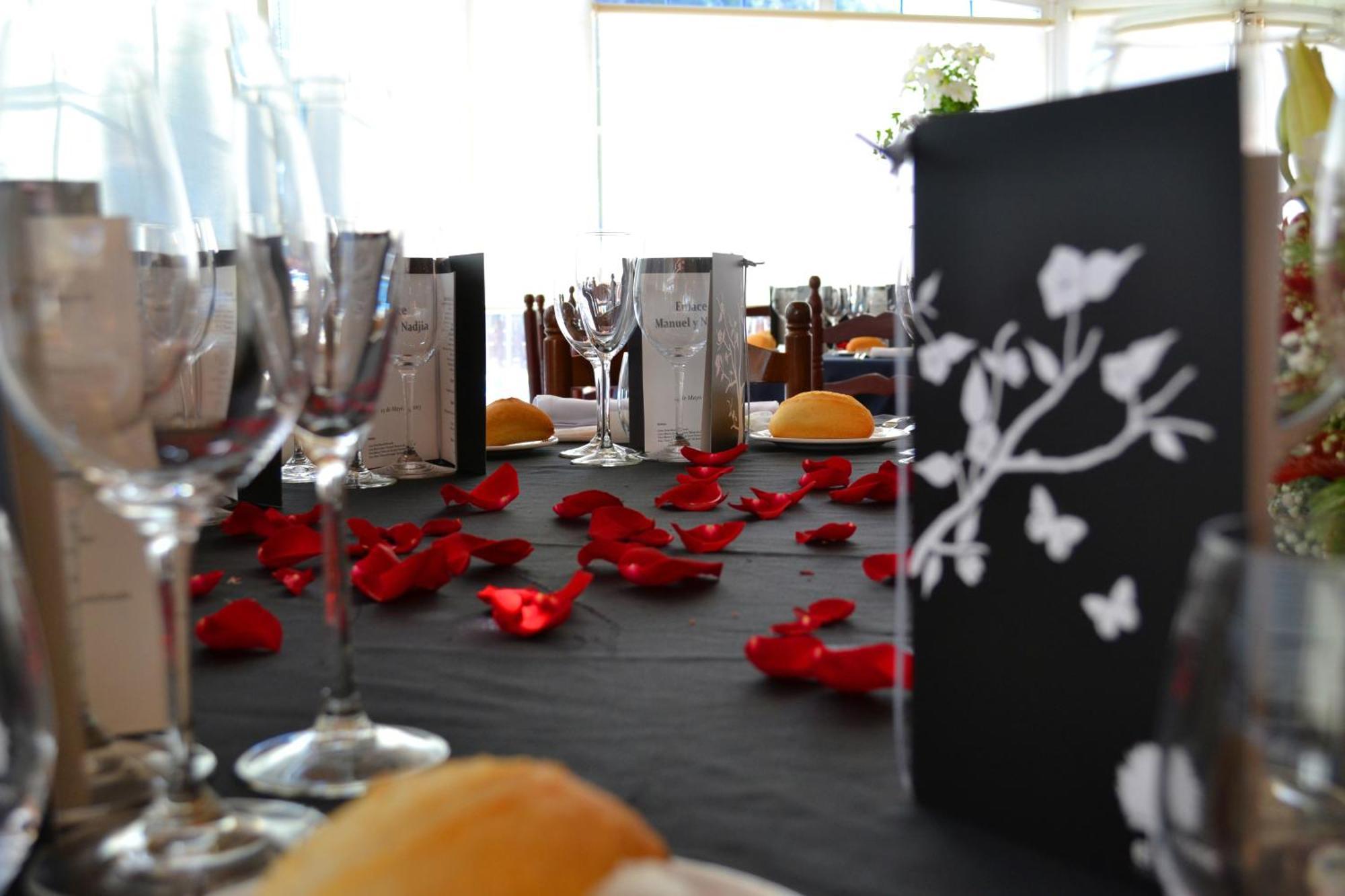 Hotel Restaurant El Bosc Banyeres del Penedes Pokój zdjęcie